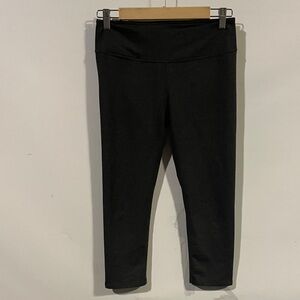 Fabletics athletic Black cropped Leggings